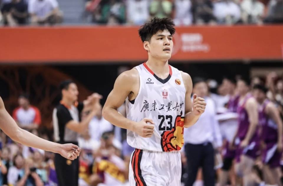CBA选秀如何破局？广东宏远记者说出重点，不仅是“人情世故”！