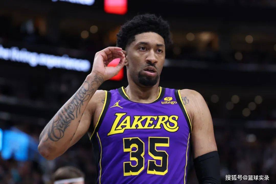 两次膝盖手术！29岁的伍德，还能重返NBA吗？